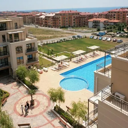 Lejlighed Charming Studio In A With A Pool Sveti Vlas
